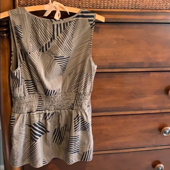 Banana Republic petite small blouse - Picture 3 of 3